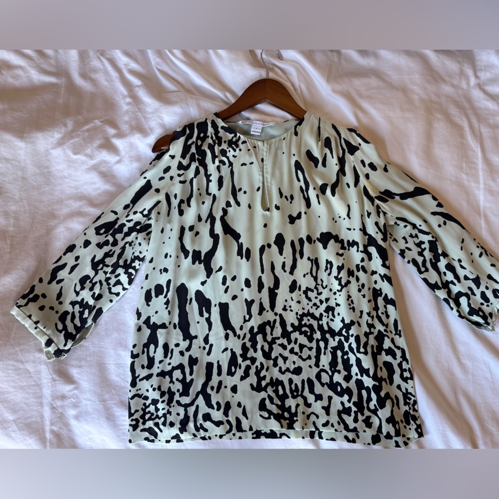 Diane Von Furstenberg Black and Mint Silk Blouse